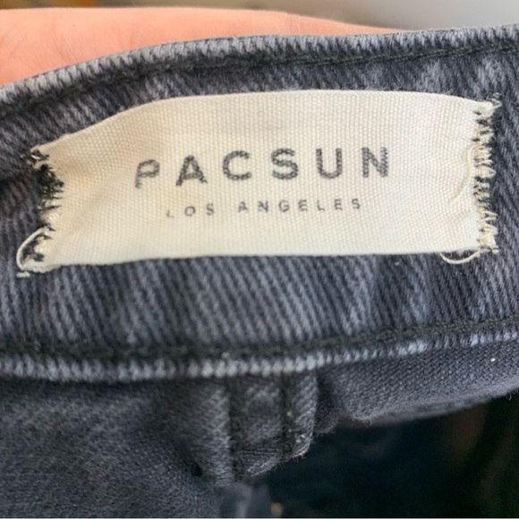 PacSun Cuffed Mom Denim Shorts Grey/Black - Picture 3 of 5